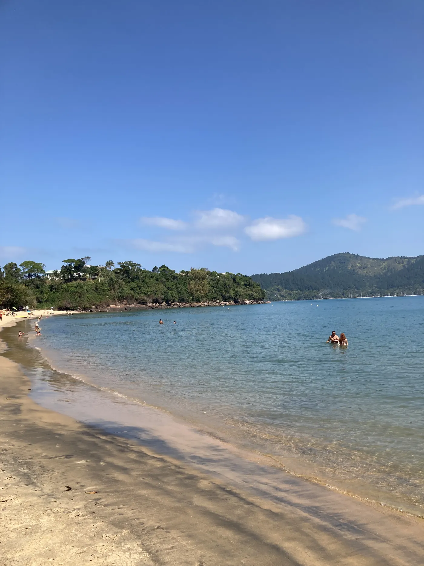 Ensaio gestante na praia: guia completo
