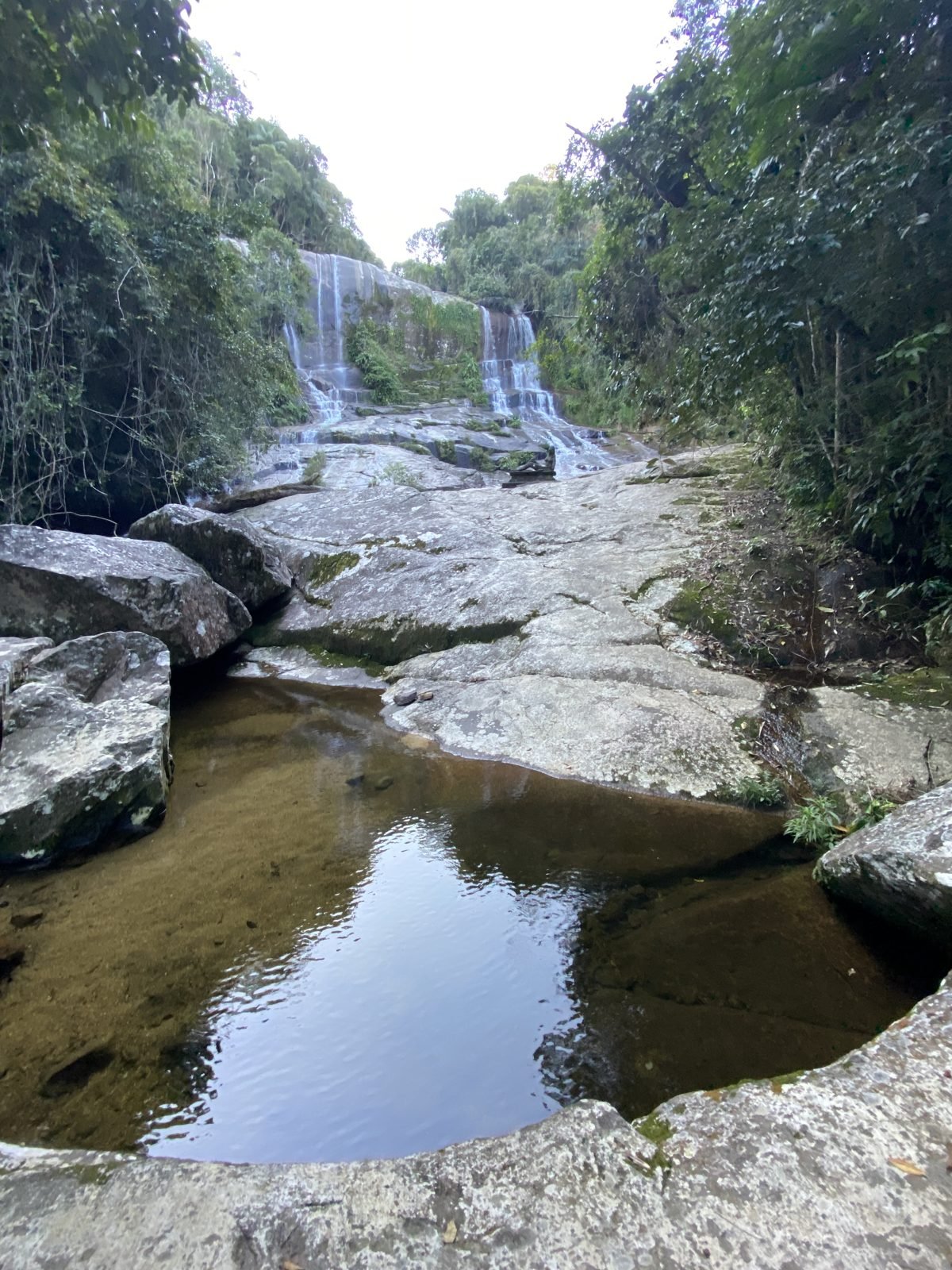 Poço da Cachoeira da Escada, Camburi, Ubatuba