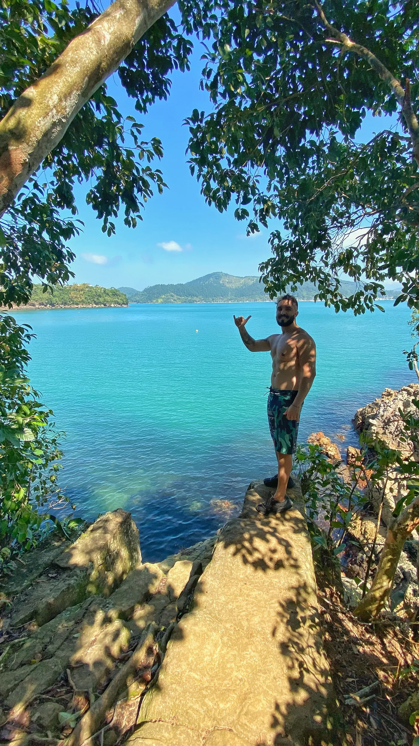 Cenário de ensaio gestante — foto autoral de Renan Life, Ubatuba