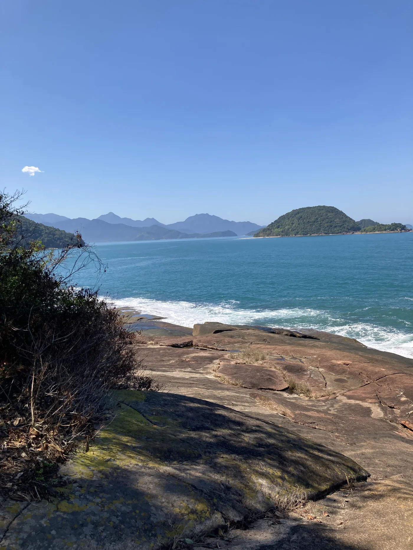 Ensaio na Praia das Conchas — foto autoral de Renan Life, Ubatuba