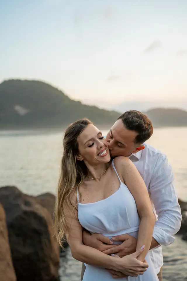 Pedido de casamento na praia em Ubatuba, foto de Renan Life fotógrafo