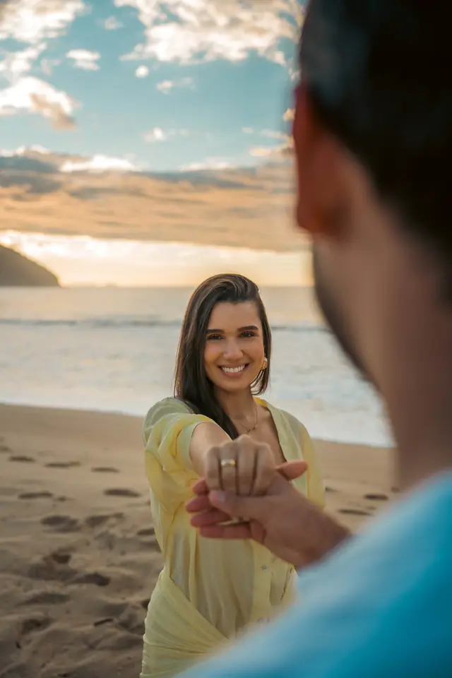 Pedido de casamento na praia em Ubatuba, foto de Renan Life fotógrafo