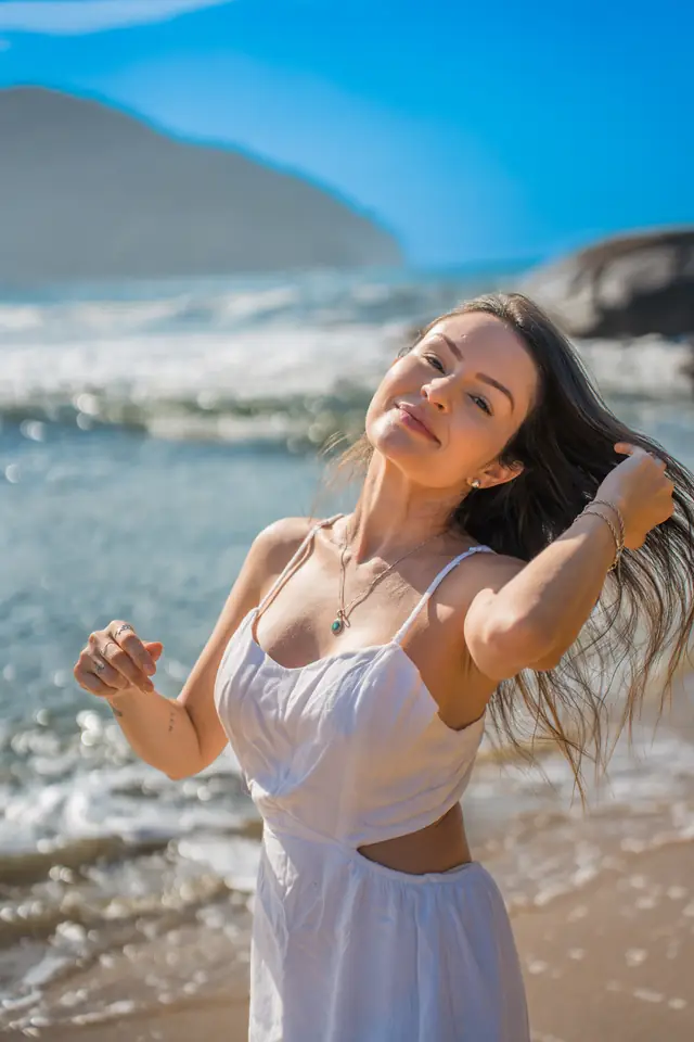 Ensaio de casal na praia em Ubatuba, foto de Renan Life fotógrafo
