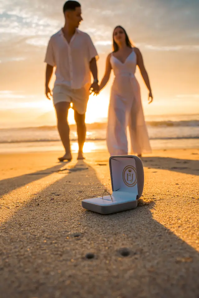 Pedido de casamento na praia em Ubatuba, foto de Renan Life fotógrafo